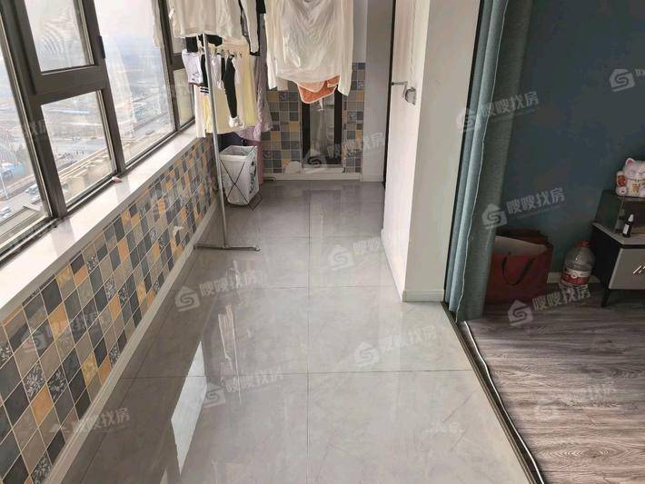 吾悦华府3室2厅2卫121㎡