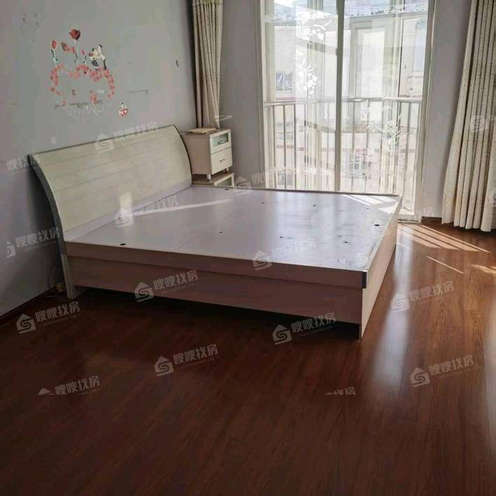 恒顺花园2室2厅2卫113㎡