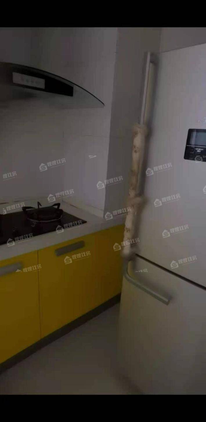 东方骏景3室2厅1卫125㎡