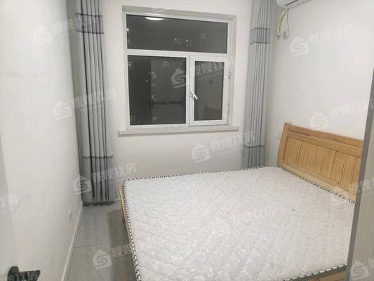 龙岸清华3室2厅2卫121㎡