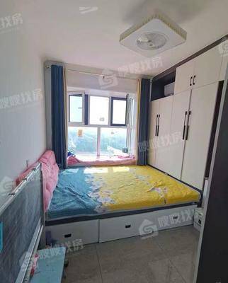 龙岸清华3室2厅1卫121㎡