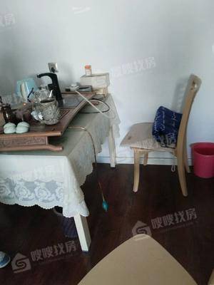 凤凰城（C区）3室2厅2卫136㎡