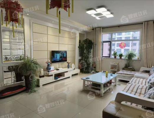 凤凰城（C区）3室2厅2卫136㎡