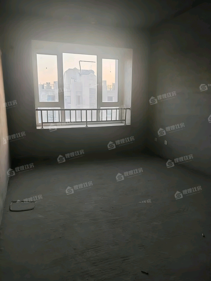 天成和园3室2厅2卫126㎡