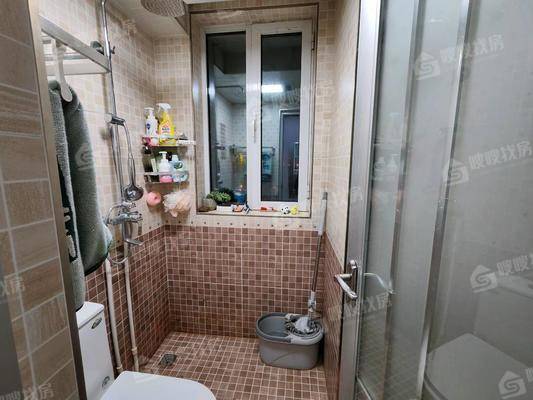 宏宇城（A区）3室2厅1卫98㎡