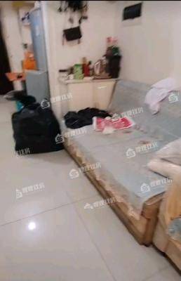 鼓楼上城西院2室1厅1卫71㎡
