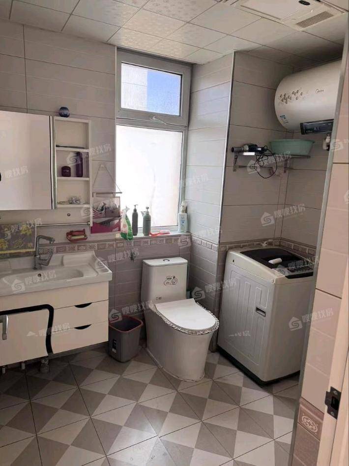 御宇国际四期3室1厅1卫115㎡