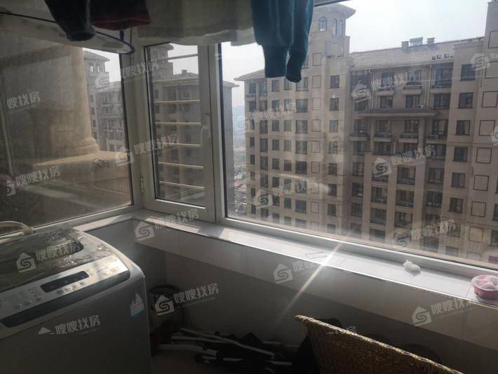 万泰丽景东区2室2厅1卫80㎡