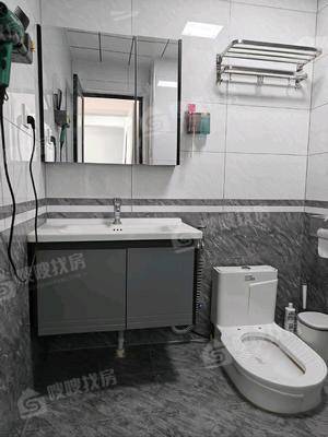 保利罗兰春天3室2厅1卫115㎡