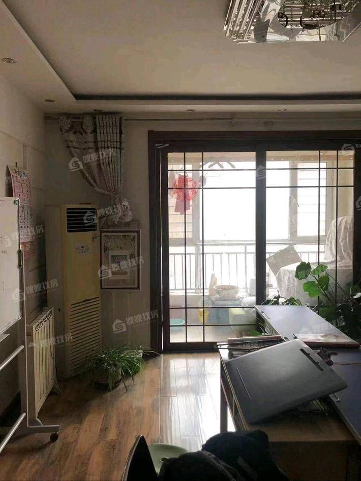 天成郡府东区2室1厅1卫100㎡