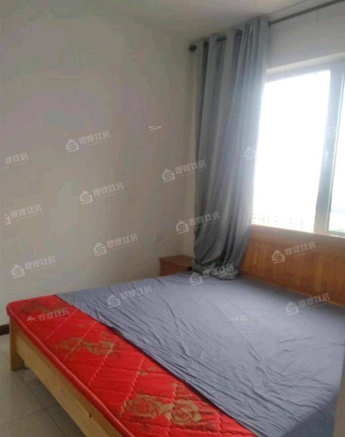 龙岸清华3室2厅2卫127㎡