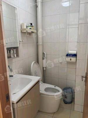 金阳小区3室2厅2卫139㎡