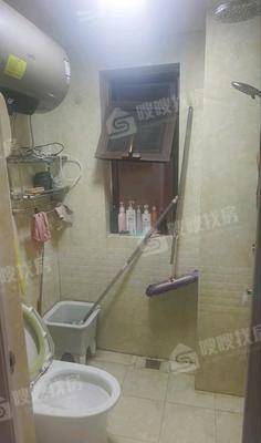 荣盛兰亭苑3室2厅1卫96㎡