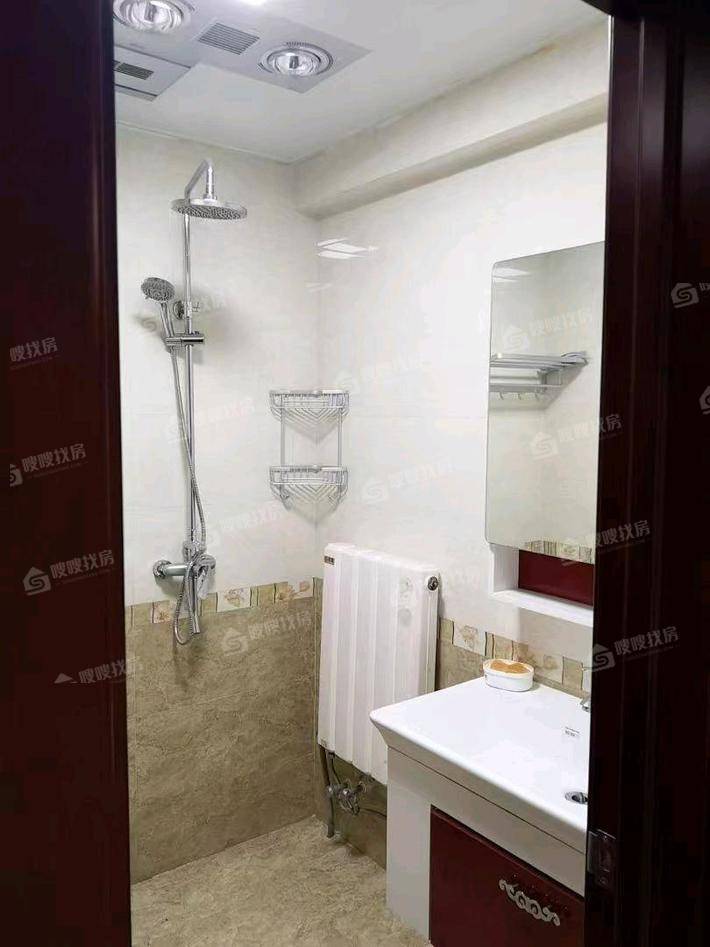 万泰丽景东区2室2厅1卫92㎡