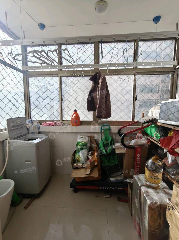 运茂小区3室1厅1卫95㎡