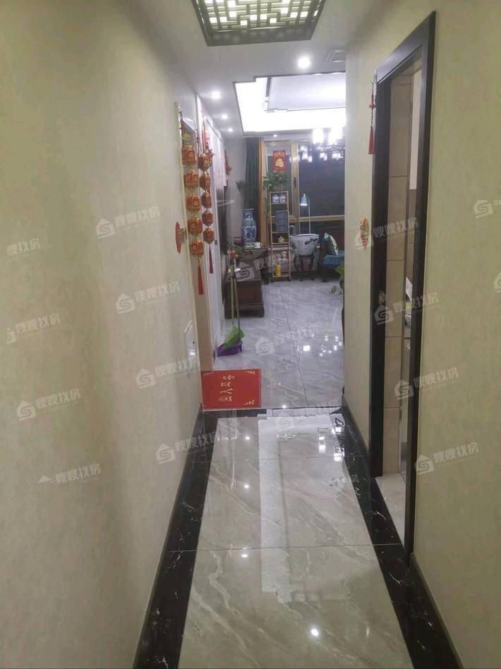贻成御景狮城3室2厅1卫106㎡