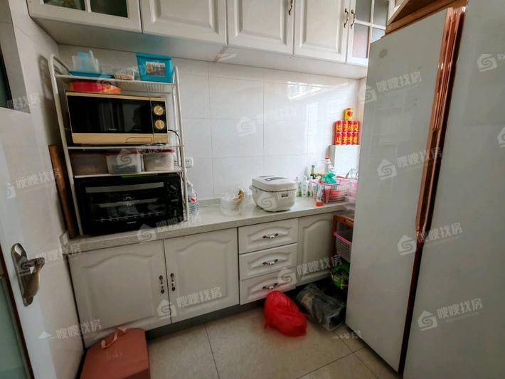 孔雀城B区3室2厅2卫140㎡