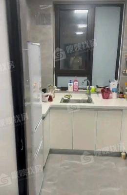 天成诚园一期3室1厅1卫108㎡