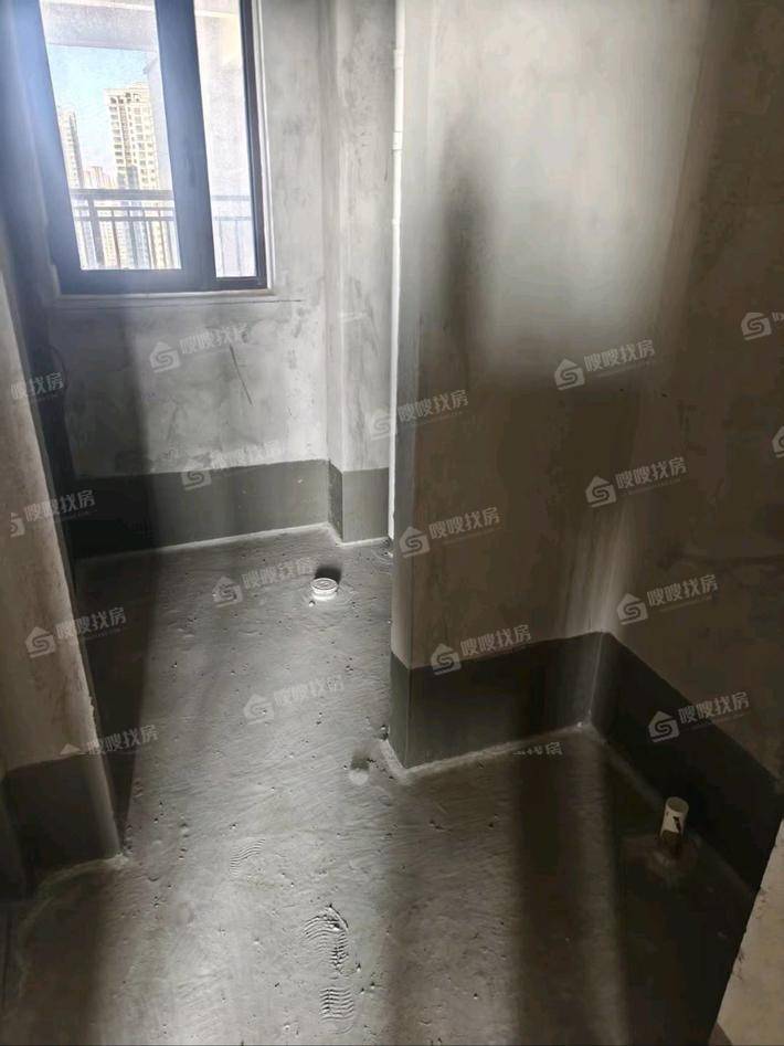 吾悦华府3室2厅1卫112㎡