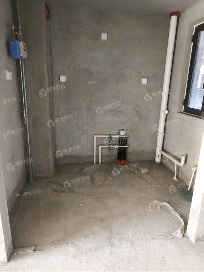 吾悦华府3室2厅1卫112㎡
