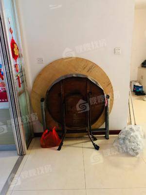 凤凰城（B区）3室2厅2卫115㎡
