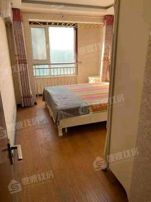 皇家壹里（C区）3室2厅1卫115㎡