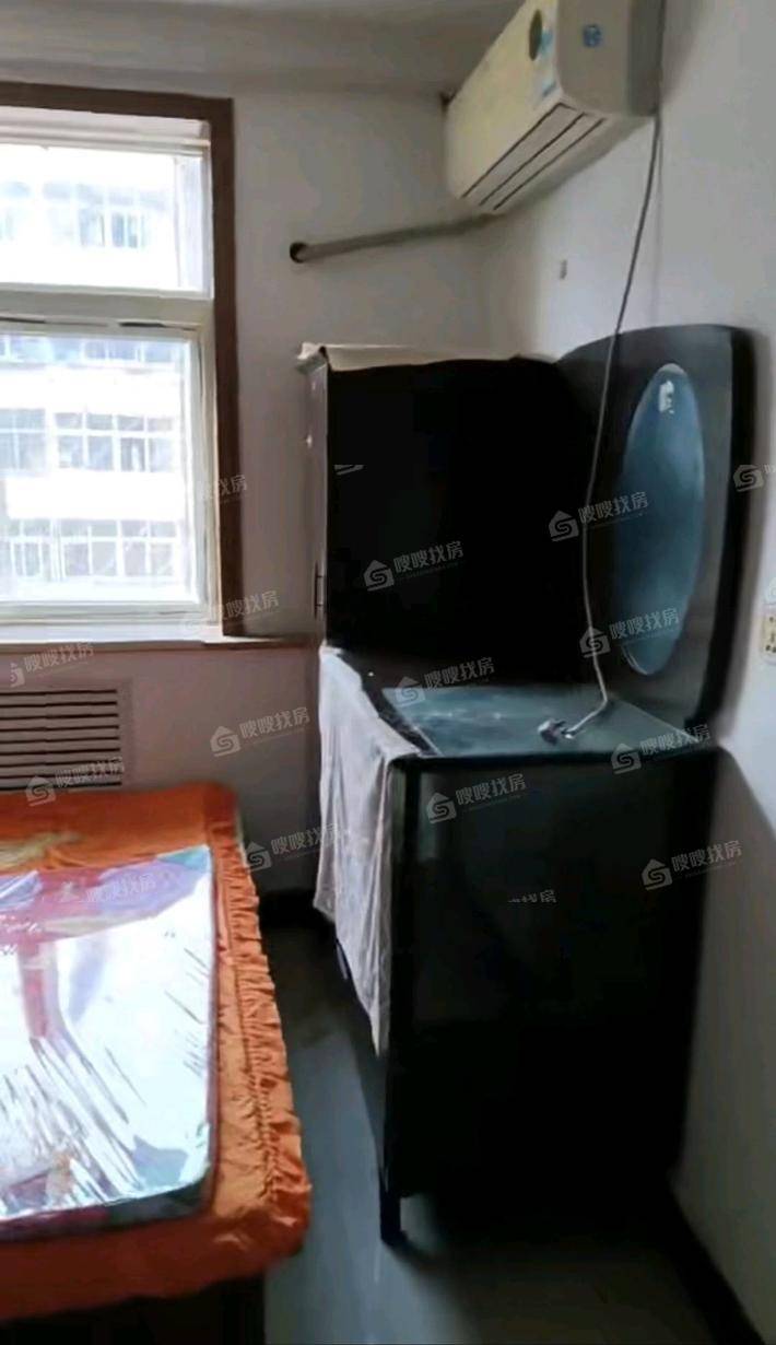 朝阳一区2室2厅1卫73㎡