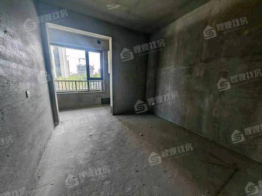 泰合荣盛华府（南区）3室2厅2卫139㎡