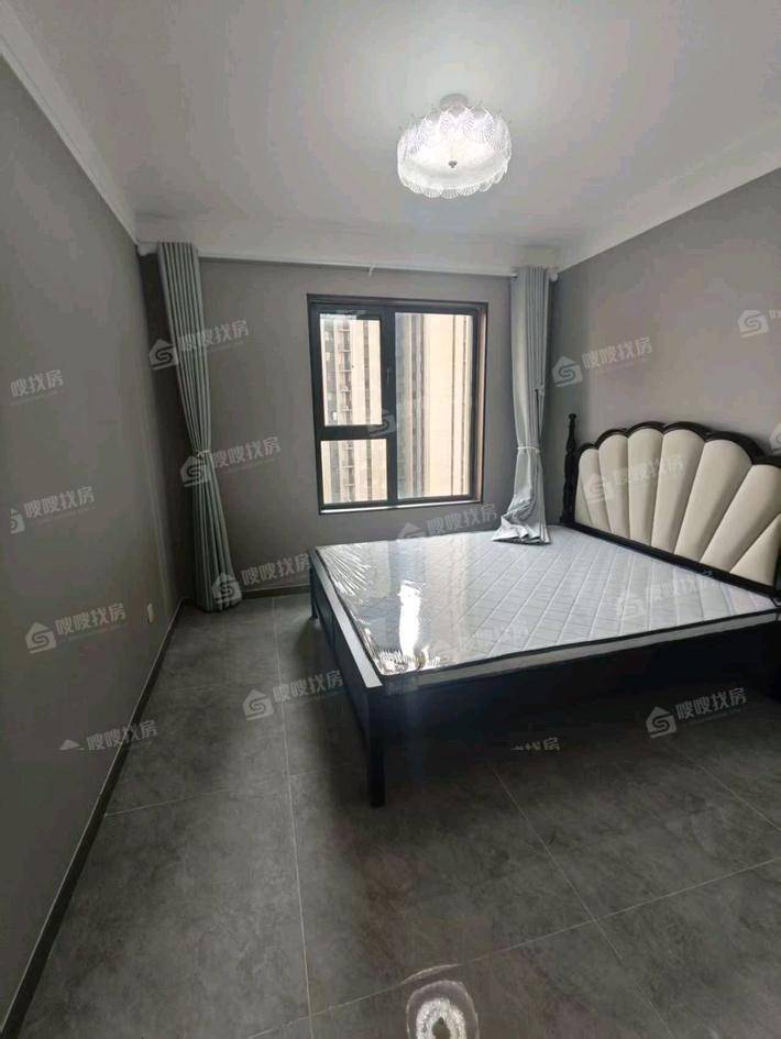 泽信云尚3室2厅2卫124㎡