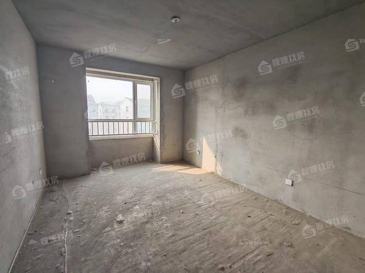 米苏阳光3室2厅2卫135㎡