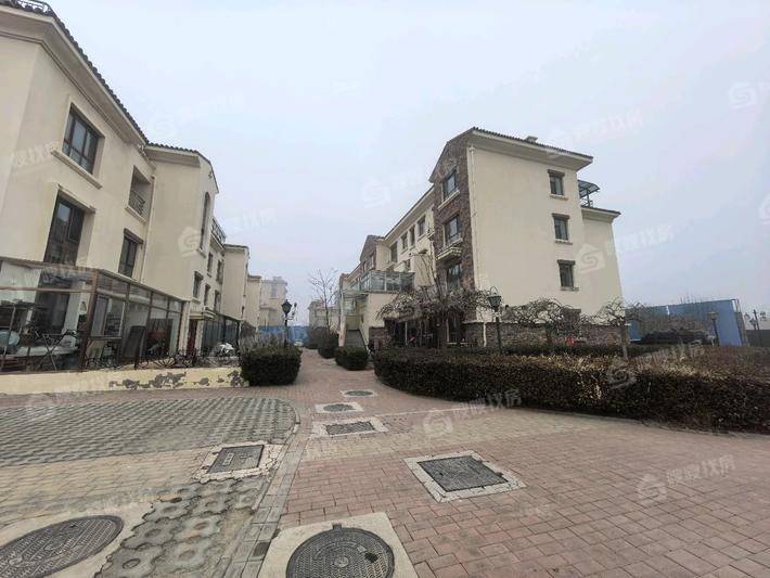 建新梧桐墅5室2厅3卫191㎡