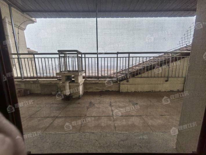 建新梧桐墅5室2厅3卫191㎡