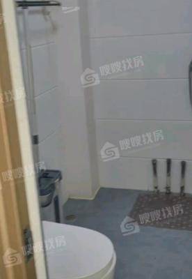 天成名著三期3室2厅1卫101㎡
