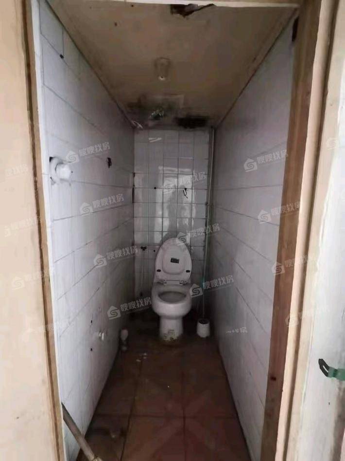 市委小区（红卫街）2室1厅1卫47㎡