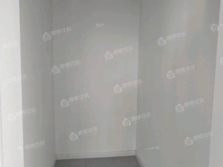 电厂宿舍4室2厅1卫126㎡