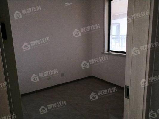 吾悦华府3室1厅1卫110㎡