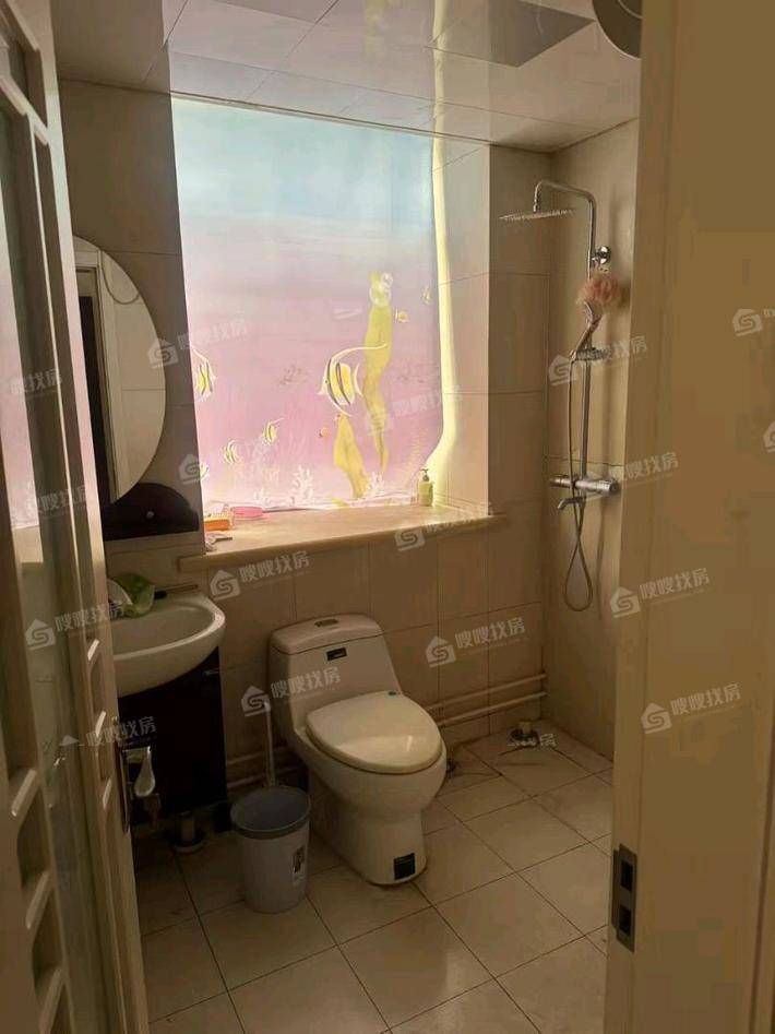 医专小区（新医专宿舍）3室2厅2卫146㎡