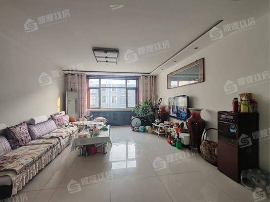 医专小区（新医专宿舍）4室2厅2卫155㎡