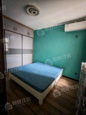 龙岸清华3室2厅1卫113㎡