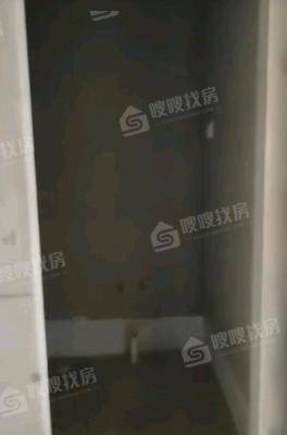 颐和君悦府3室2厅1卫112㎡
