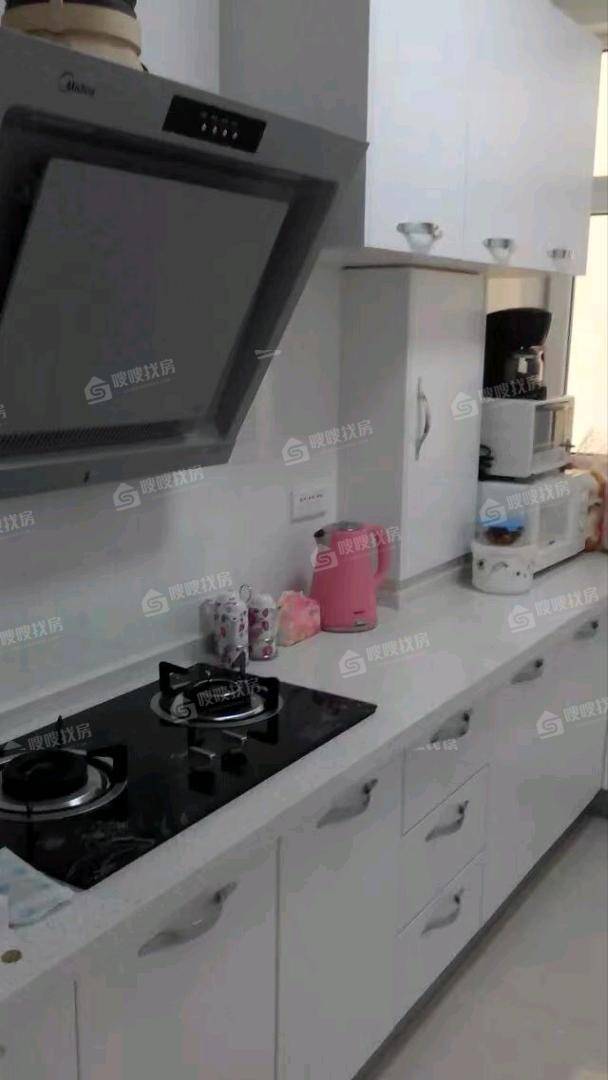 众和凤凰城2室2厅2卫95㎡
