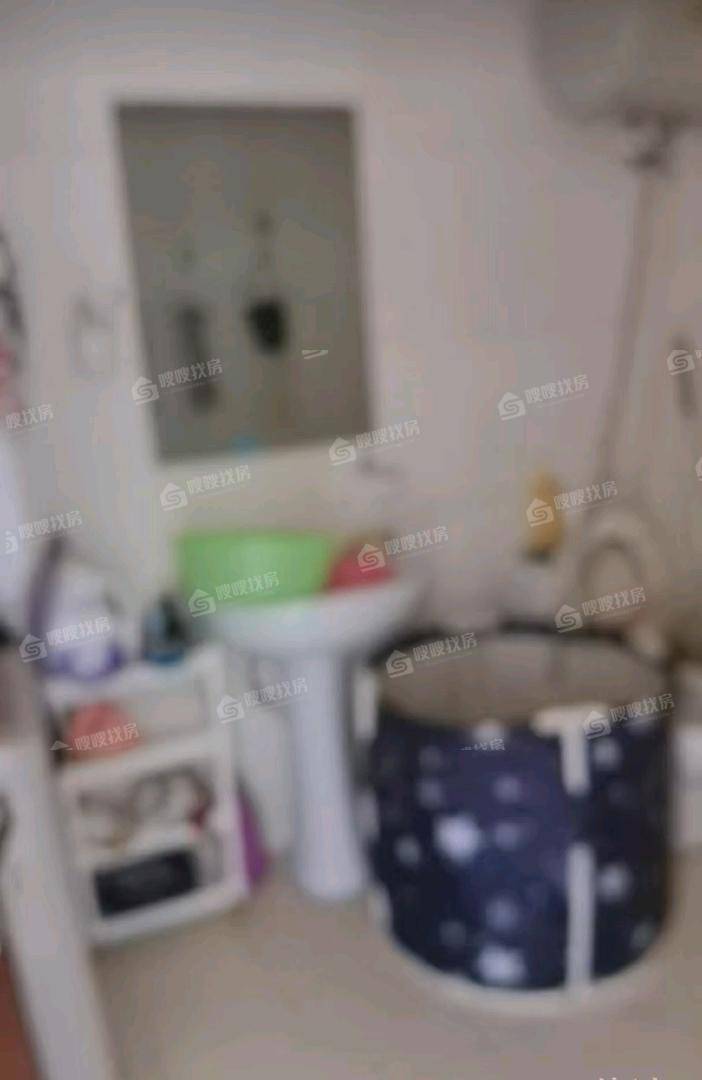 二冷宿舍3室2厅2卫125㎡
