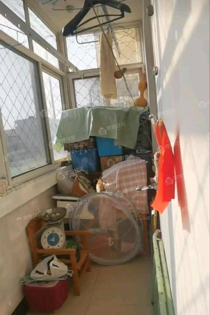 二冷宿舍3室2厅2卫125㎡
