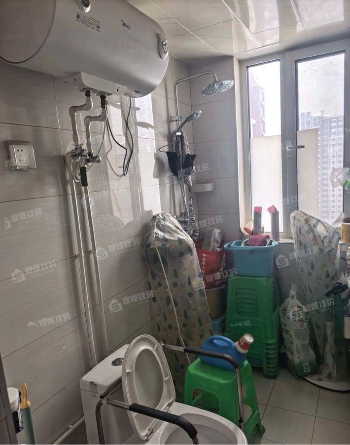 世纪福邸3室2厅2卫138㎡
