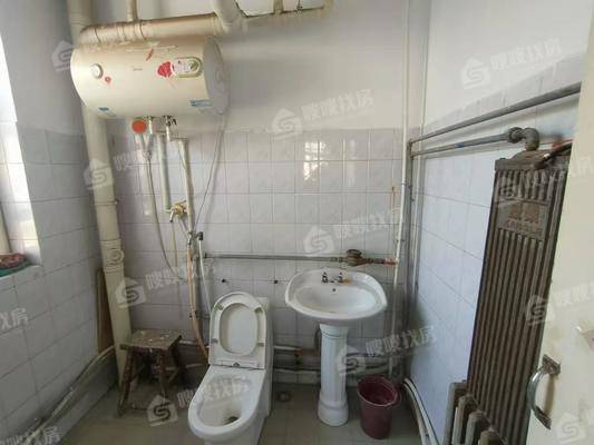建设小区2室2厅1卫84㎡