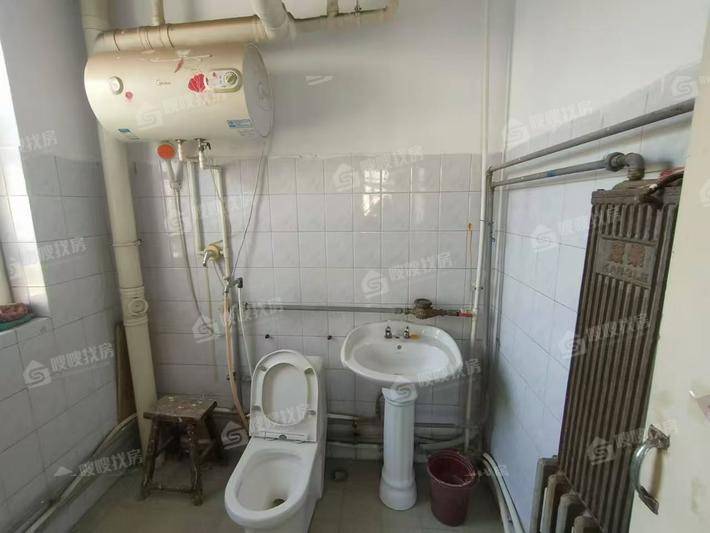 建设小区2室2厅1卫84㎡