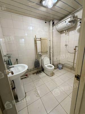 名园小区3室2厅2卫123㎡