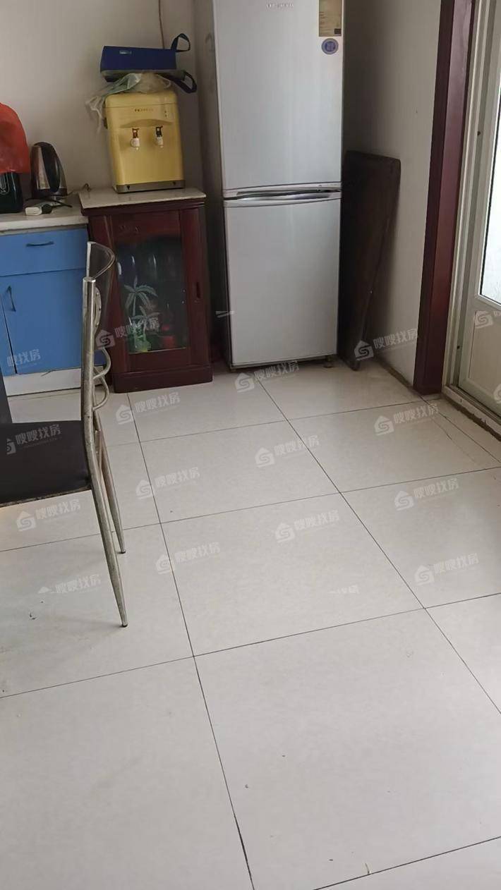欣园小区3室2厅1卫106㎡