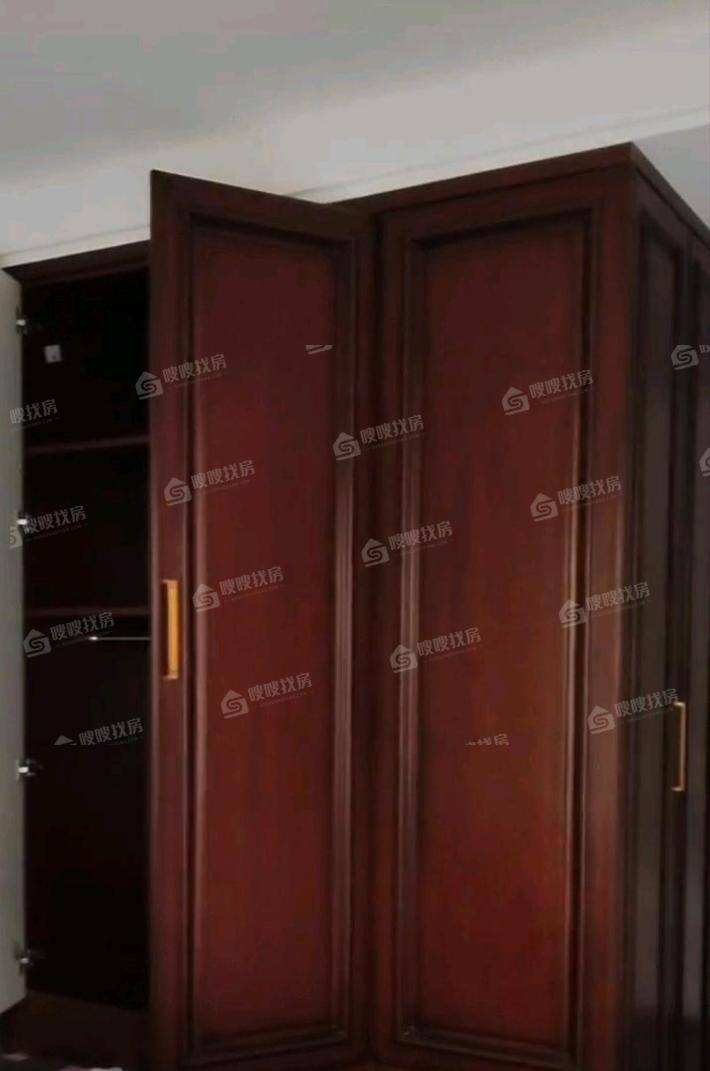 新城玺樾春秋3室2厅2卫124㎡