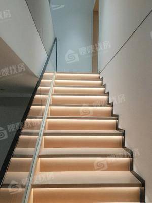 天成和园5室3厅2卫174㎡